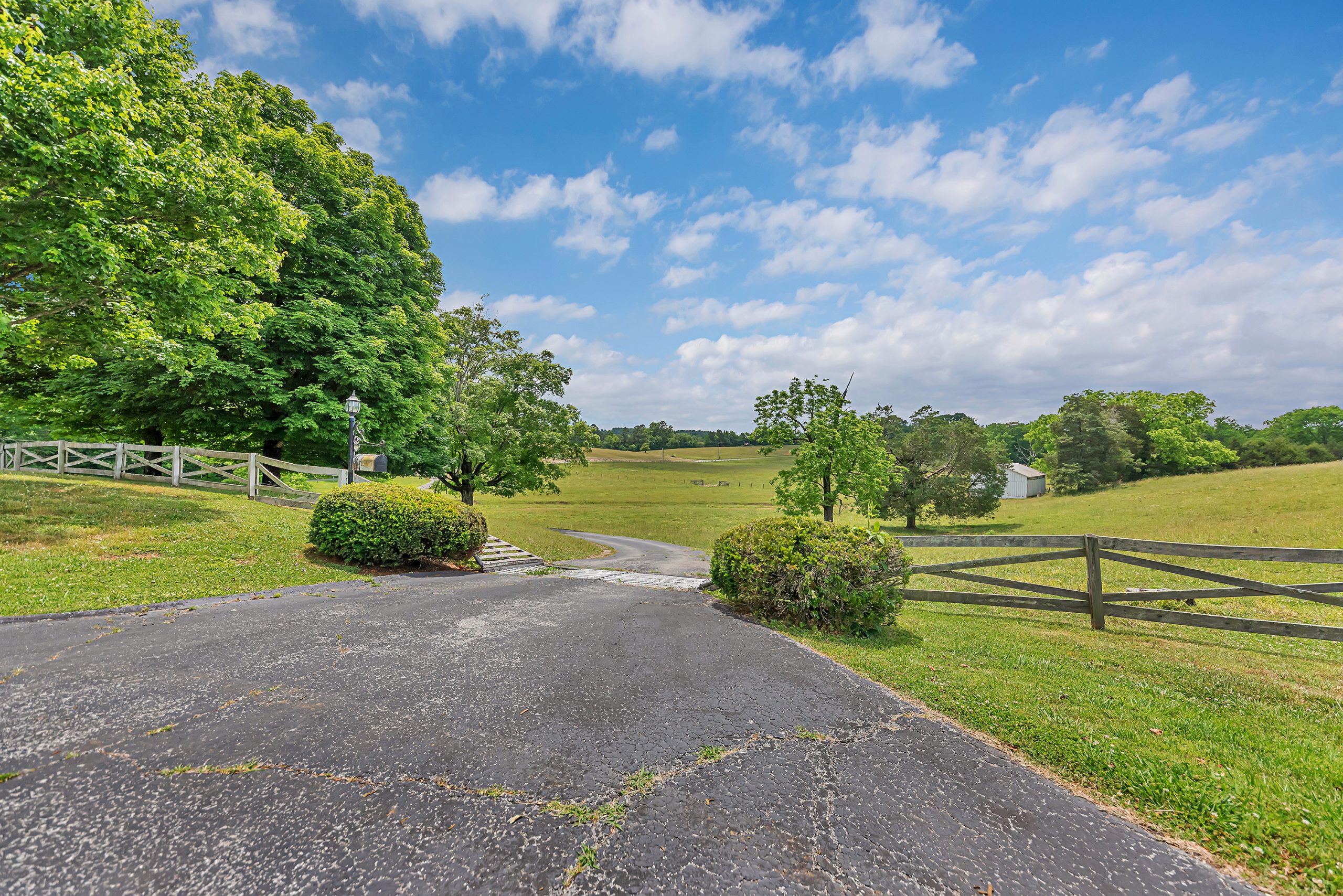 5115 Burkhart Road - Photo 14