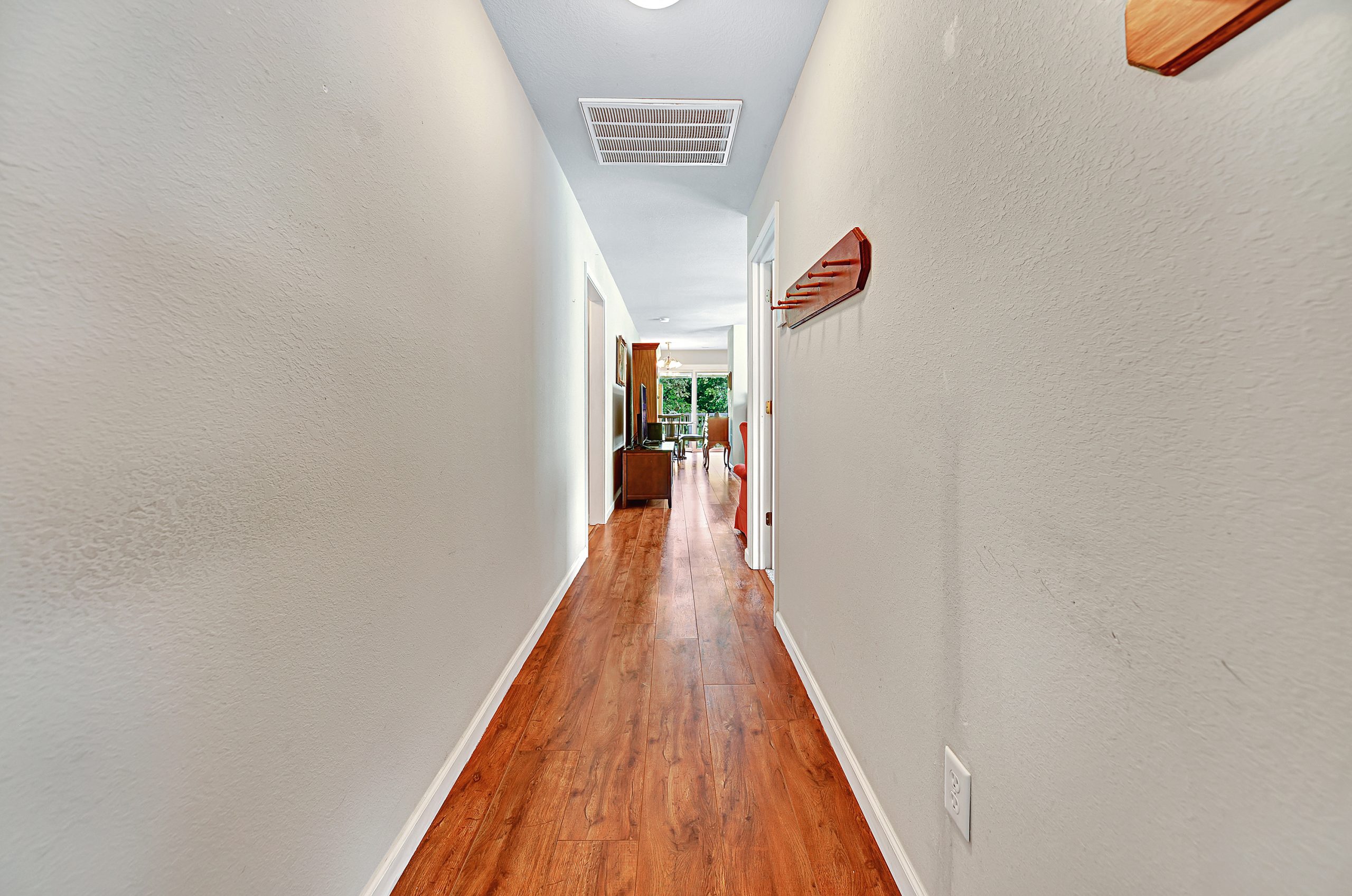 1533 Sails Way - Photo 4