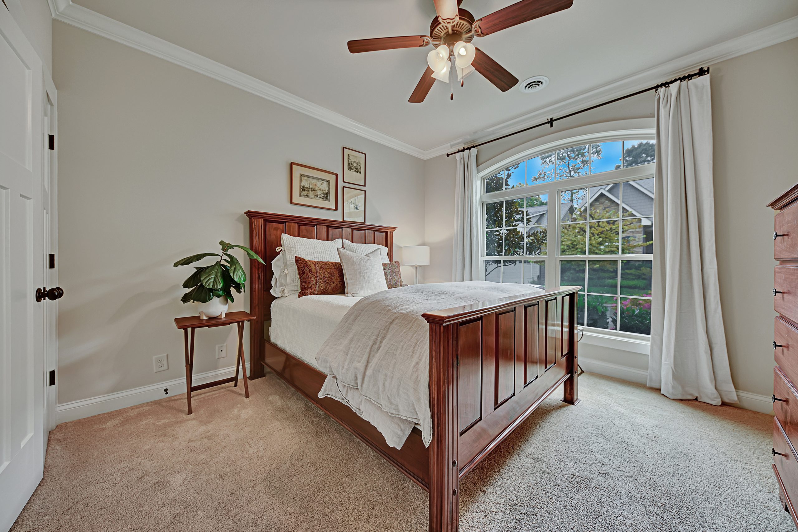 1613 Cottage Wood Way - Photo 10