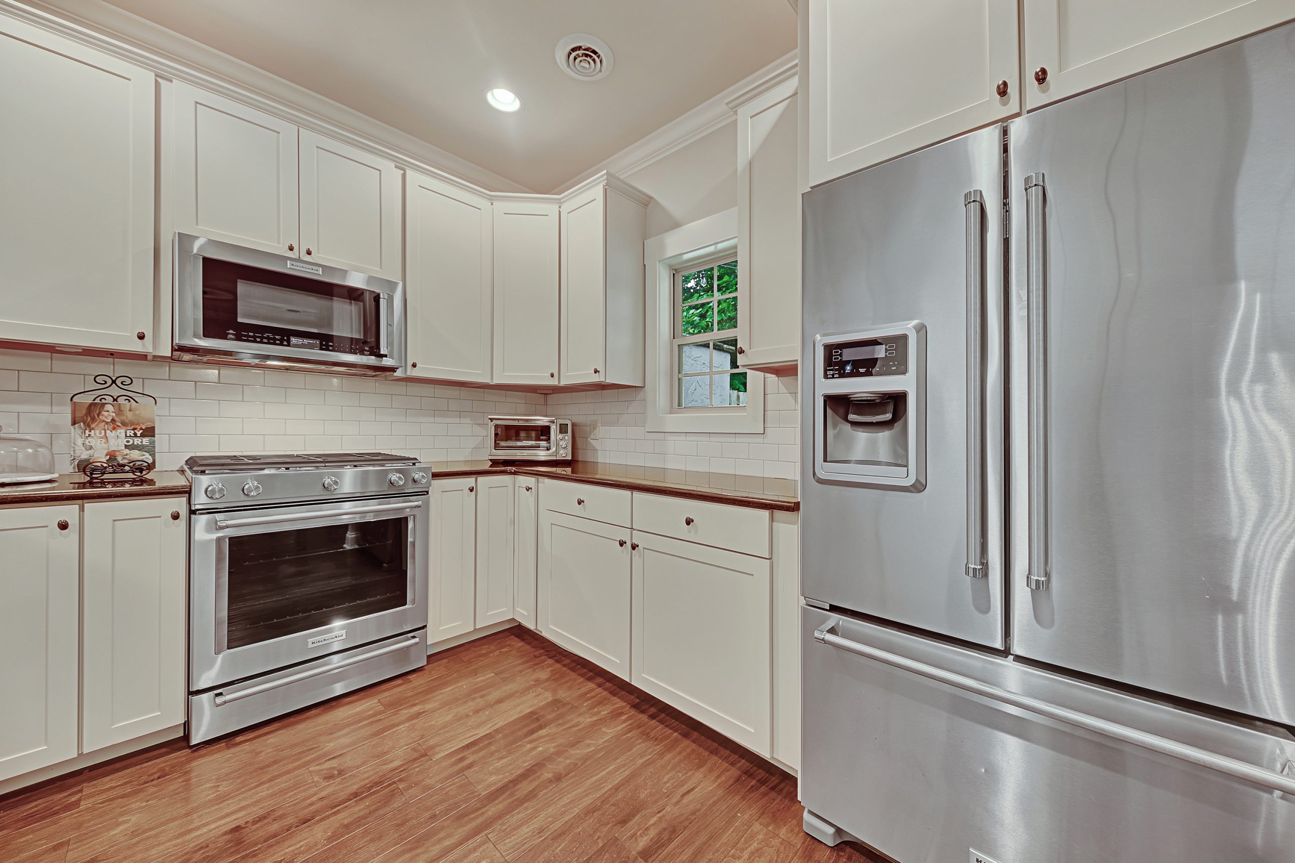 1613 Cottage Wood Way - Photo 7
