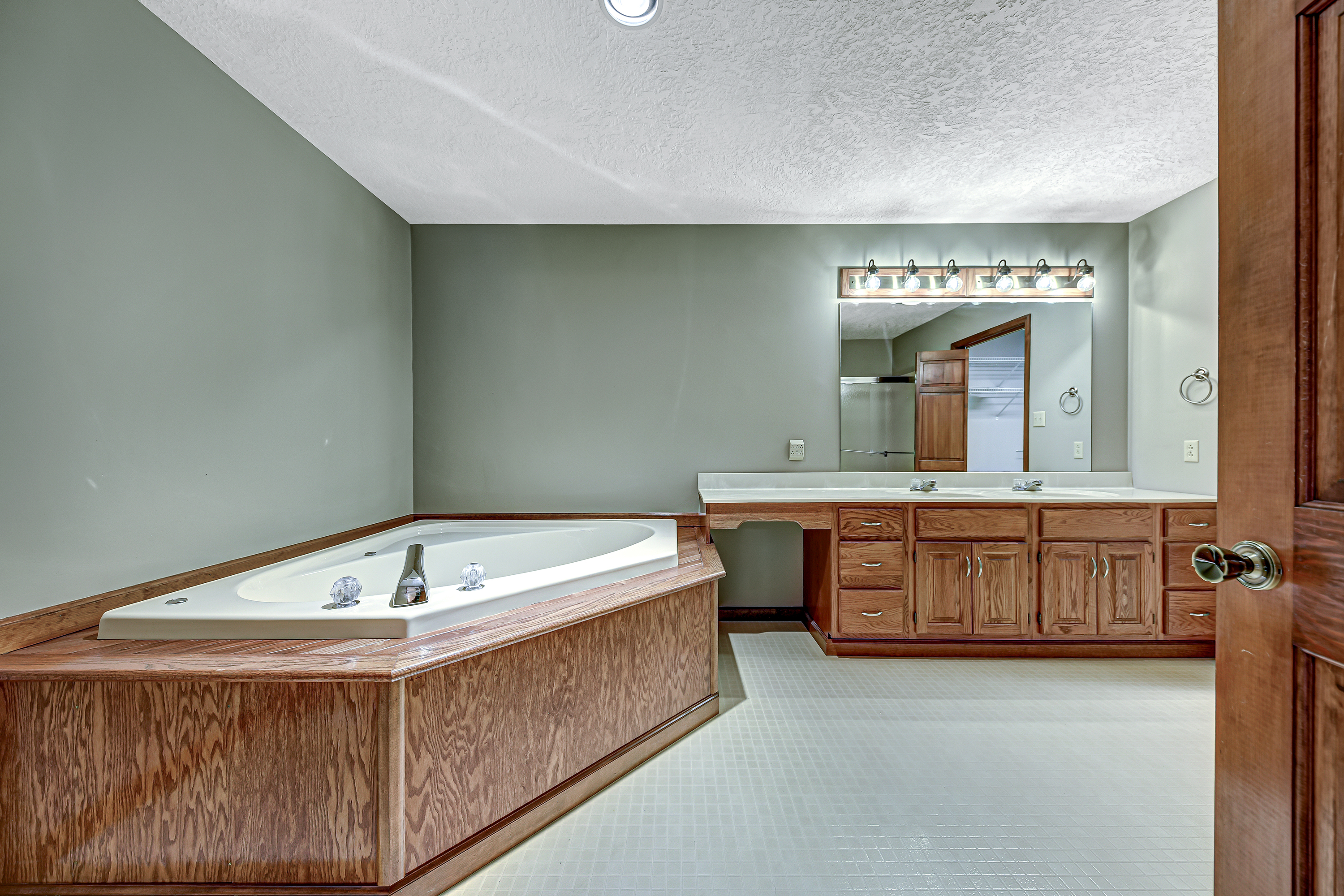 39 Chestnut Drive, Norris, TN 37828 - Photo 21