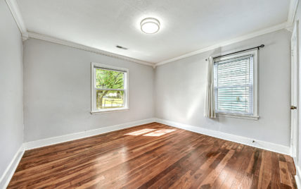 705 Oglewood Ave Knoxville, TN 37917 - Photo 17