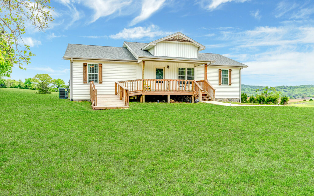 480 Deer Ridge Drive Rutledge, TN 37861 - Photo 2