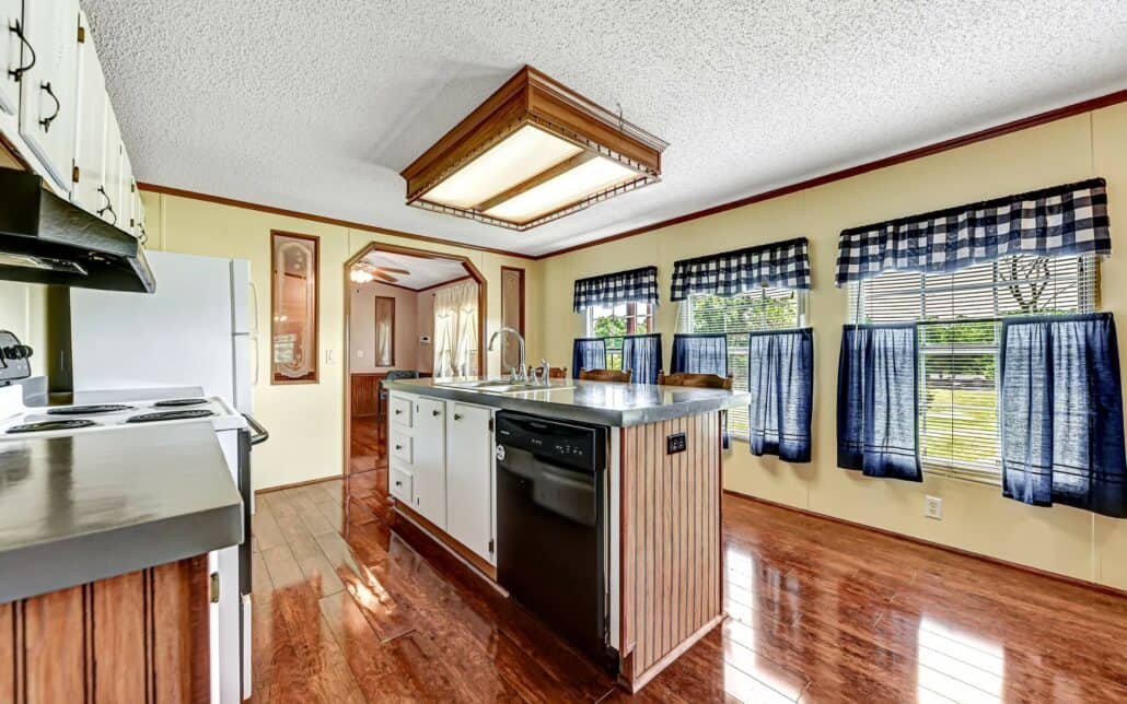 341 Bowman Loop, Crossville, TN 38571 - Photo 17