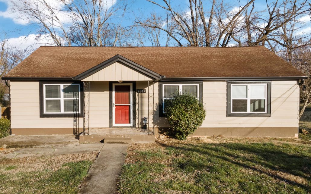 2317 Adair Ave, Knoxville, TN 37917 - Photo 1
