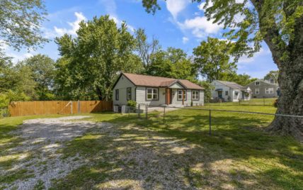 2317 Adair Ave, Knoxville, TN 37917 - Photo 3