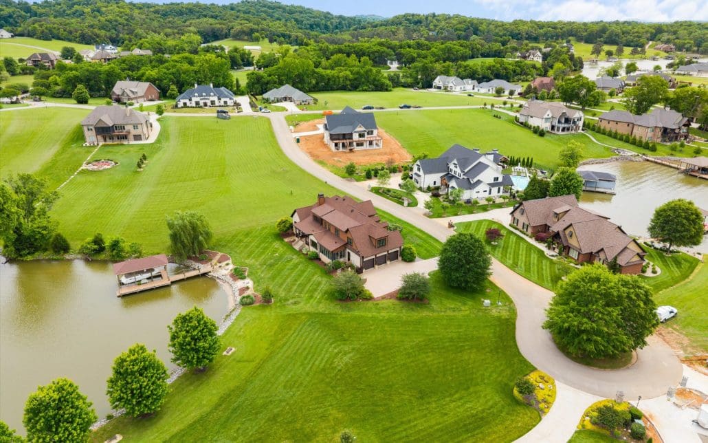 316 Spoondrift Court, Louisville, TN 37777 - Photo 53