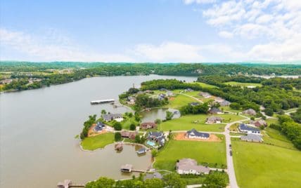 316 Spoondrift Court, Louisville, TN 37777 - Photo 56