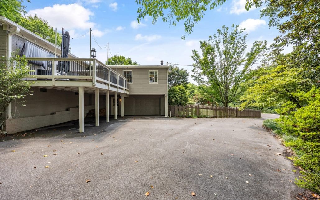 4921 Summit Circle, Knoxville, TN 37919 - Photo 12