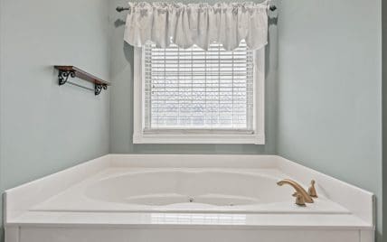 1725 Burnside Drive, Maryville, TN 37801 - Photo 37