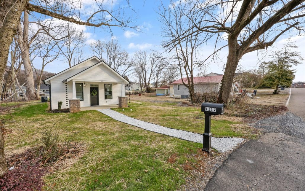 1117 Hiawassee Ave, Knoxville, TN 37917 - Photo 5