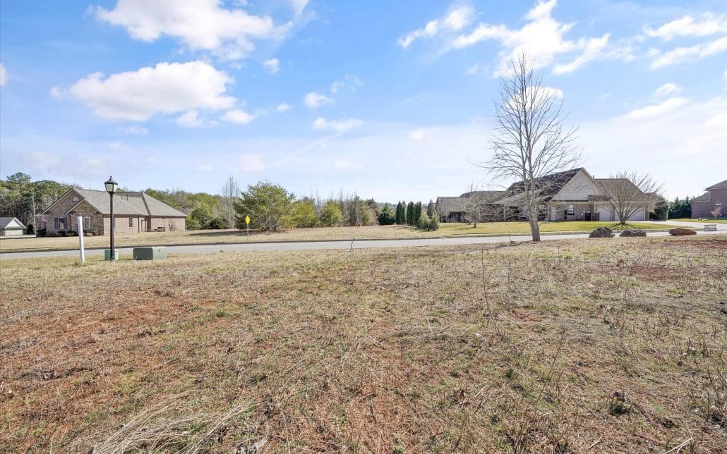 1645 Stone Harbor Blvd, Lenoir City, TN 37772 - Photo 5