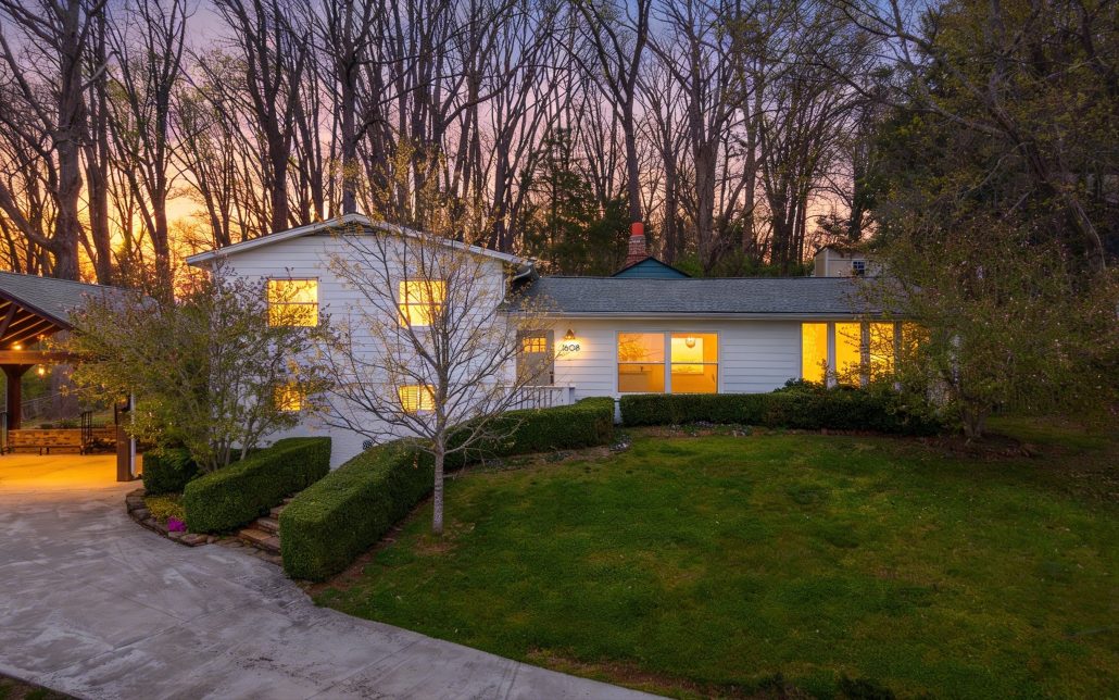 1608 Buckeye Road, Knoxville, TN 37919 - Photo 2