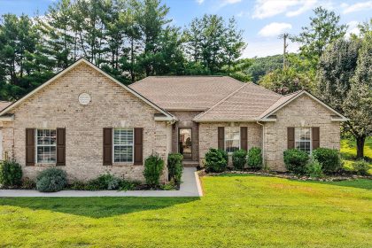 2393 Conners Creek Circle, Knoxville, TN 37932