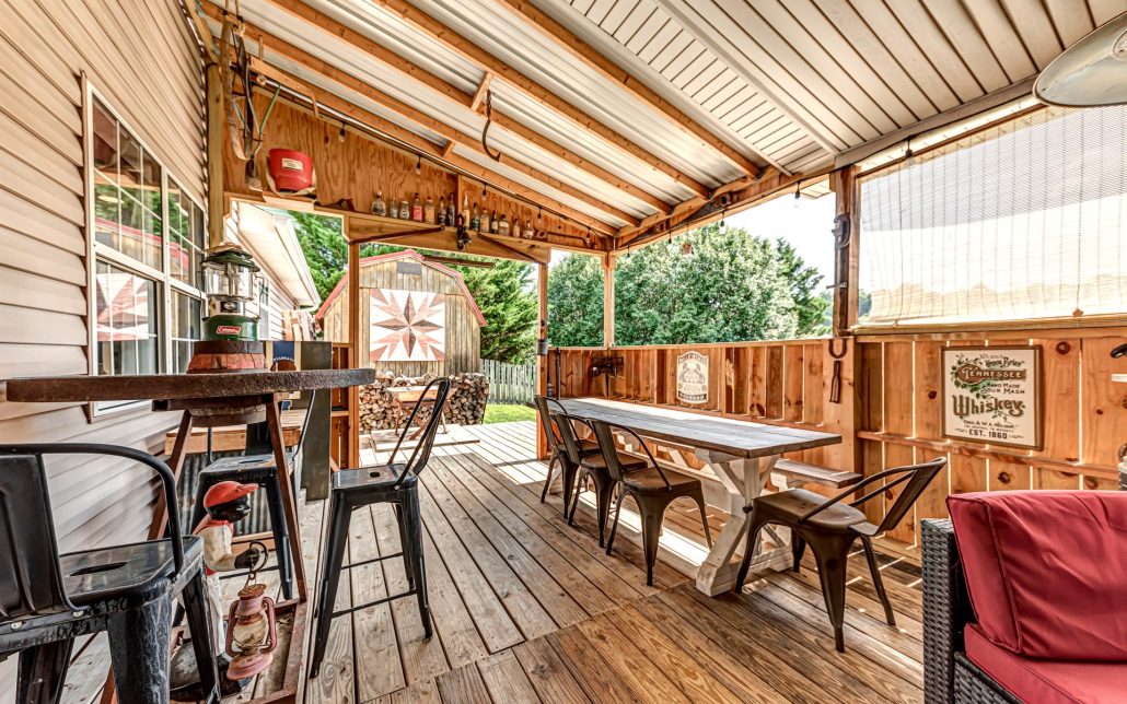 300 Ashworth Trl Powell, TN 37849 - Photo 8