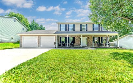 300 Ashworth Trl Powell, TN 37849 - Photo 1
