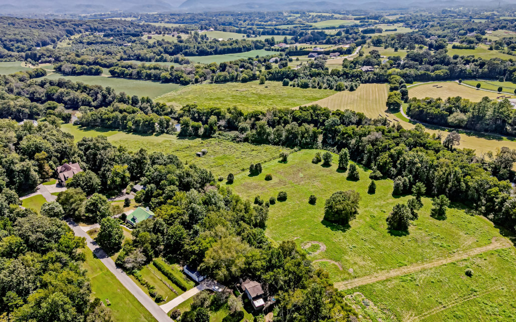 275 Kings Grant Rd, Maryville, TN 37804 - Photo 32